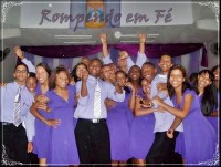 /album/o-grupo/rompendo-em-fe-jpg/